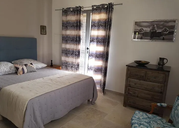 Capraghjese 3* Galeria (Corsica)